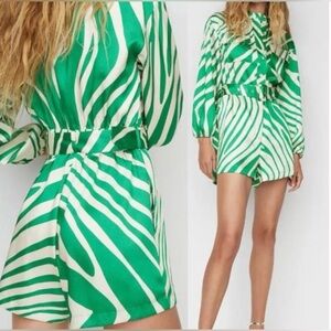 Mango-Print-Jumpsuit-Romper-Green-Cream-Belt-Size L